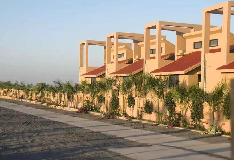 تختخواب و صبحانه Pride Resort & Convention Centre