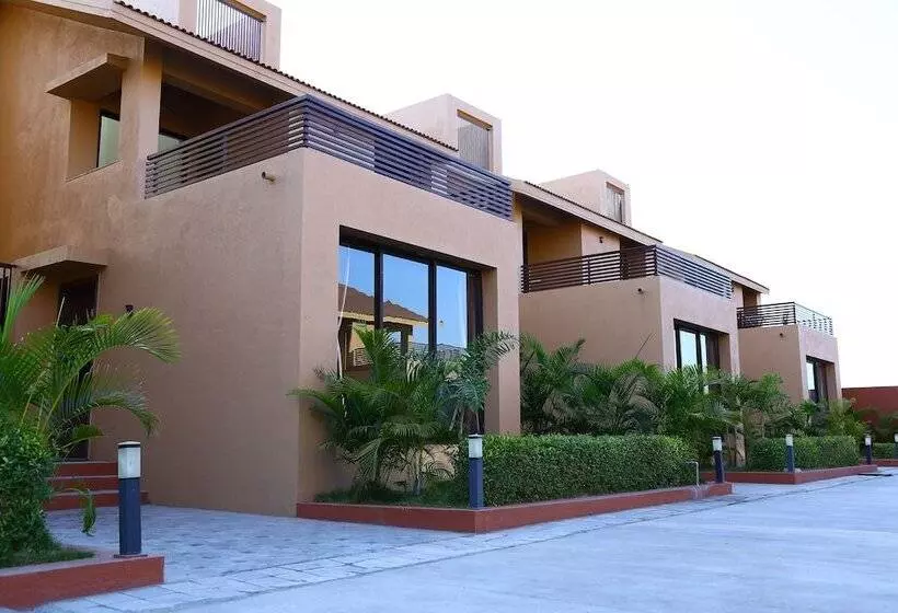 تختخواب و صبحانه Pride Resort & Convention Centre