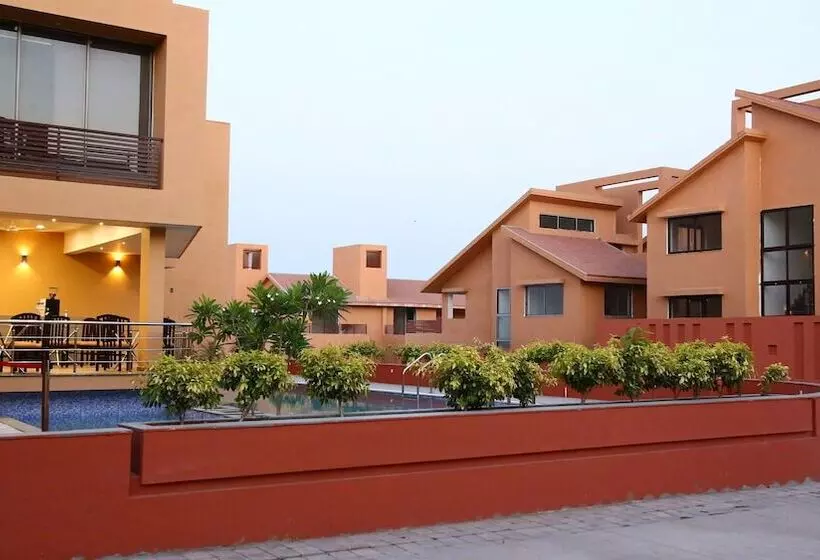 تختخواب و صبحانه Pride Resort & Convention Centre
