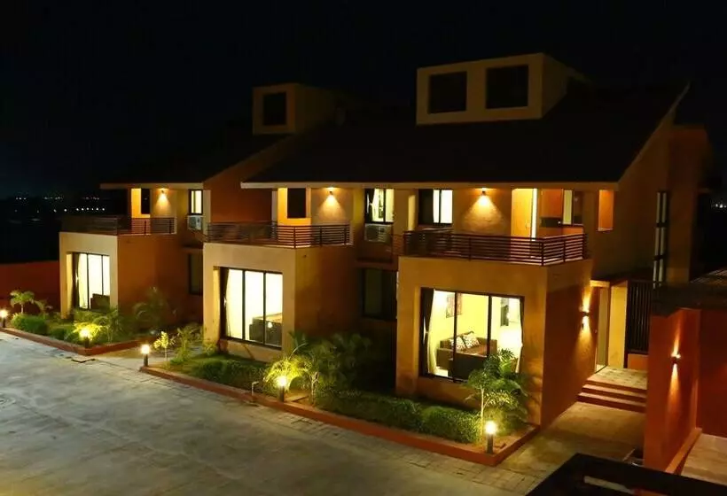 تختخواب و صبحانه Pride Resort & Convention Centre