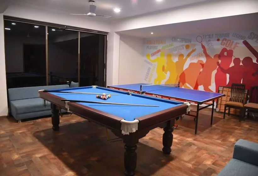 تختخواب و صبحانه Pride Resort & Convention Centre