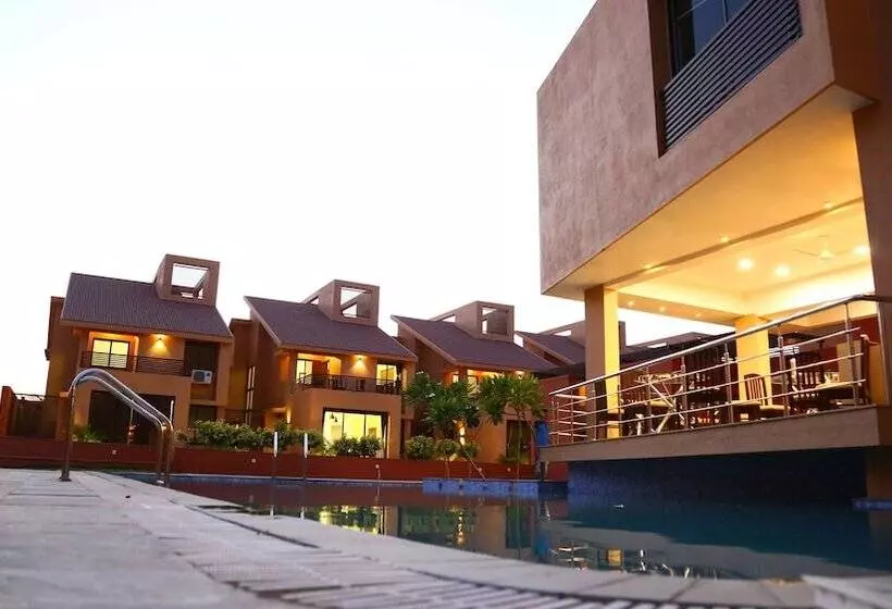تختخواب و صبحانه Pride Resort & Convention Centre