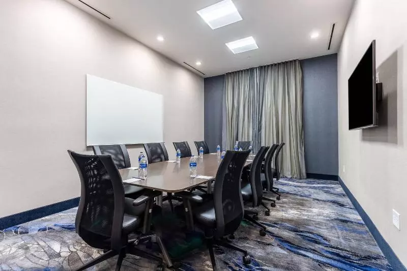 ホテル Fairfield Inn & Suites Dallas Arlington South