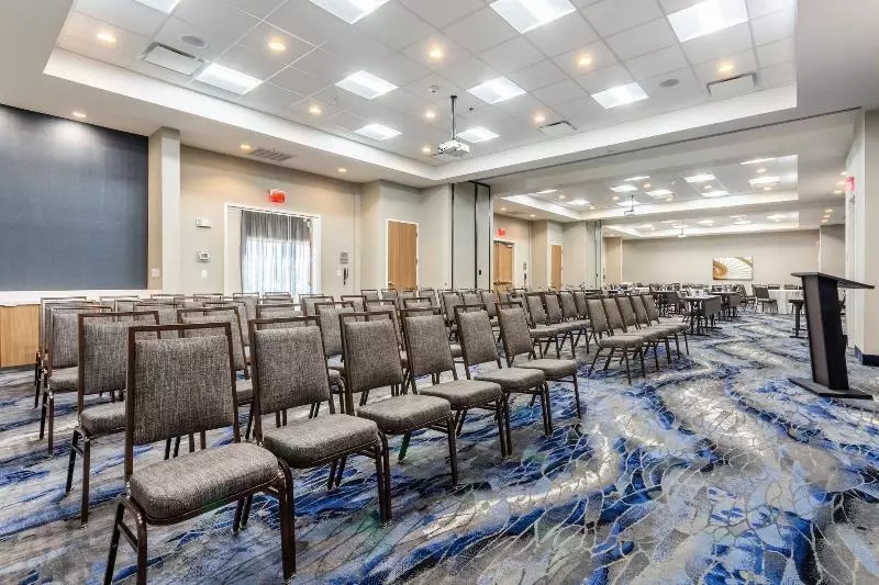 ホテル Fairfield Inn & Suites Dallas Arlington South