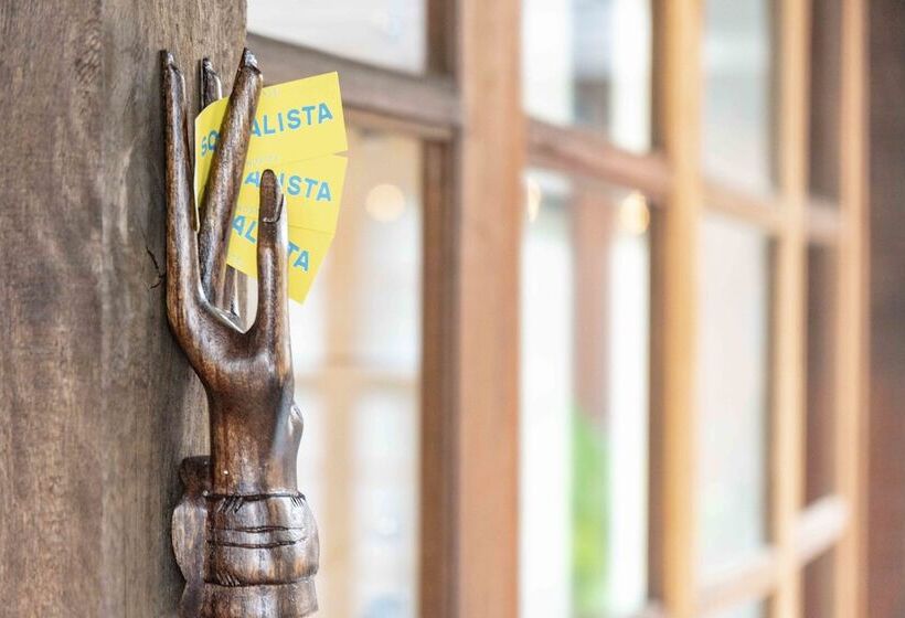 Socialista Lifestyle Hostel