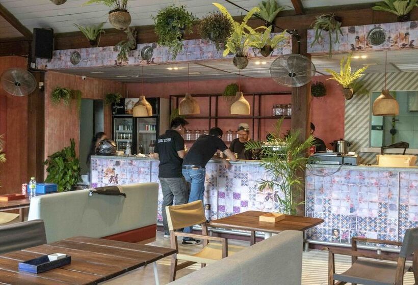 Socialista Lifestyle Hostel