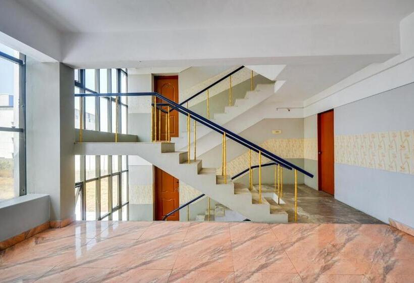 Super Hotel O Tiruppur Near Railway Station
