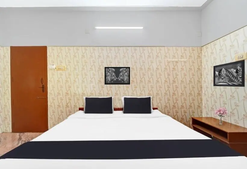 Super Hotel O Tiruppur Near Railway Station