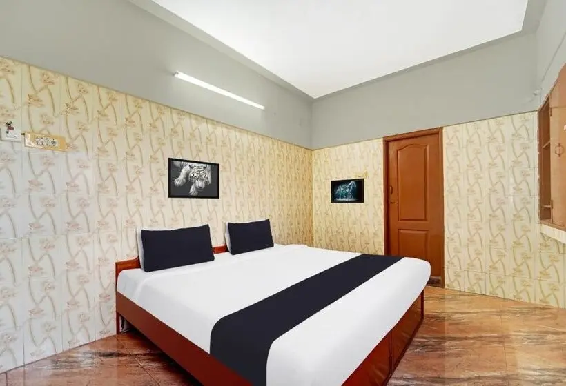 Super Hotel O Tiruppur Near Railway Station