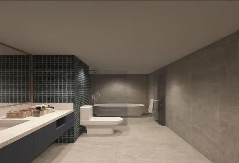 Myneris Hotel, Phuket Karon Beach