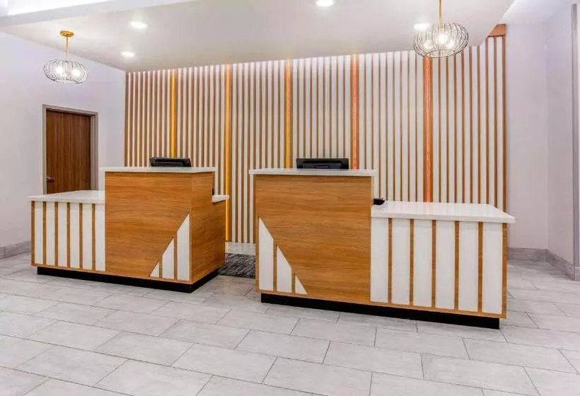 Hotelli La Quinta By Wyndham San Antonio Alamo City