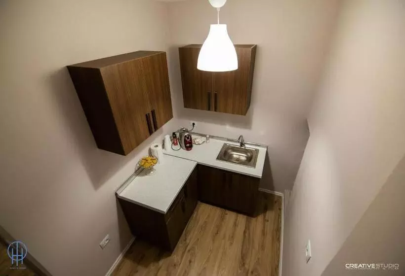 هتل Trako`s Home