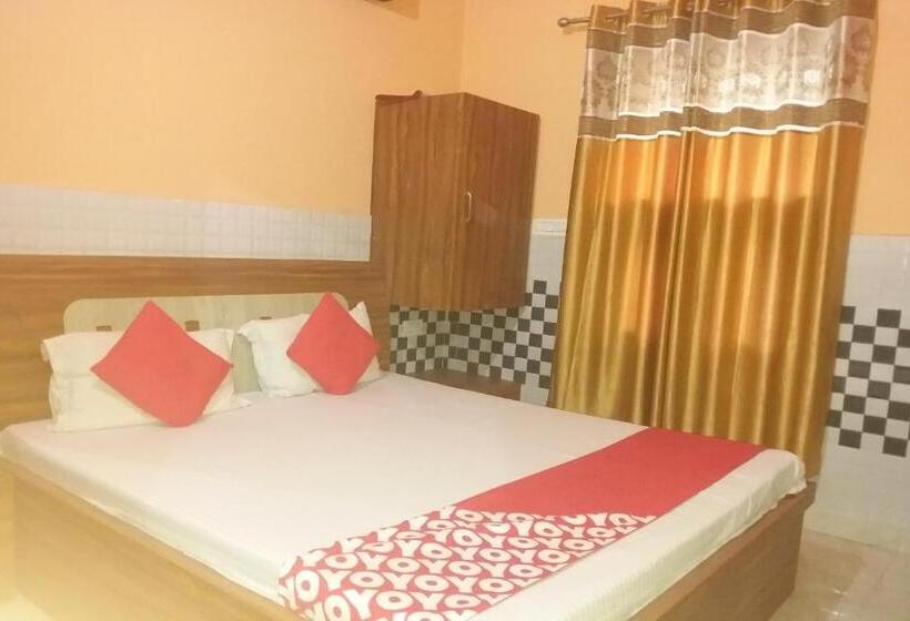 Oyo 30451 Hotel Yaduvanshi