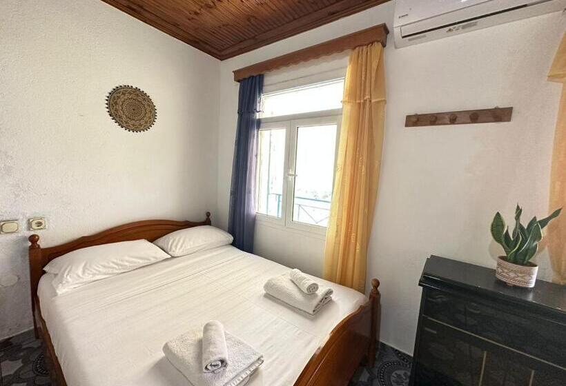 Majatalo Boungainvillea