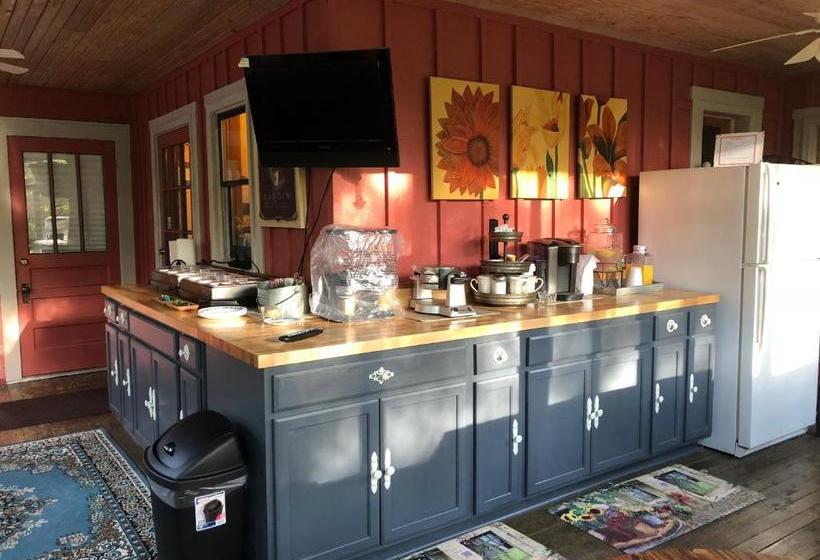 مبيت وإفطار Harvest House 1882