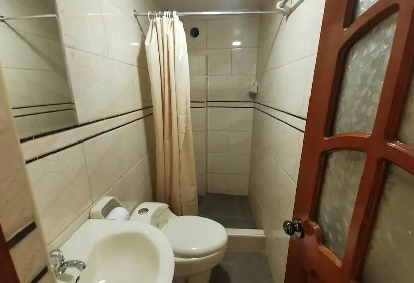 ベッドアンドブレックファースト Hostal Apu Qhawarina
