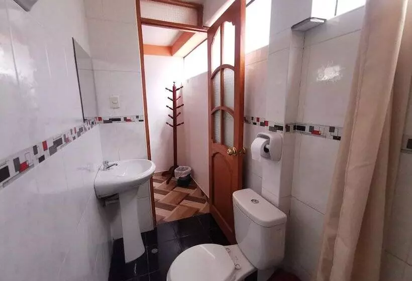 ベッドアンドブレックファースト Hostal Apu Qhawarina