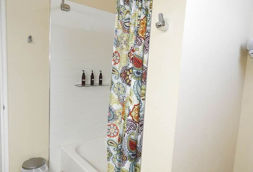 پانسیون Keep Cool Guesthouse