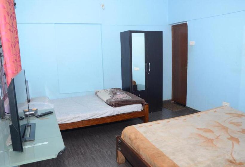 Aarraams Farms & Resorts