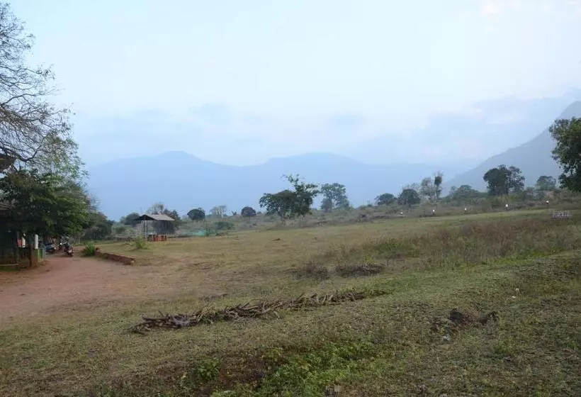 Aarraams Farms & Resorts