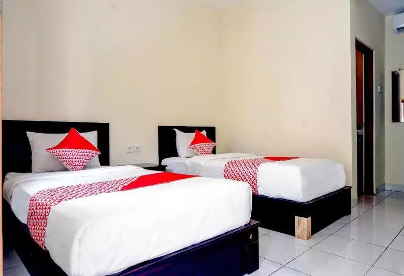 هتل Uluwatu Cahya Guest House
