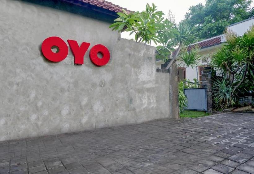 Отель Uluwatu Cahya Guest House