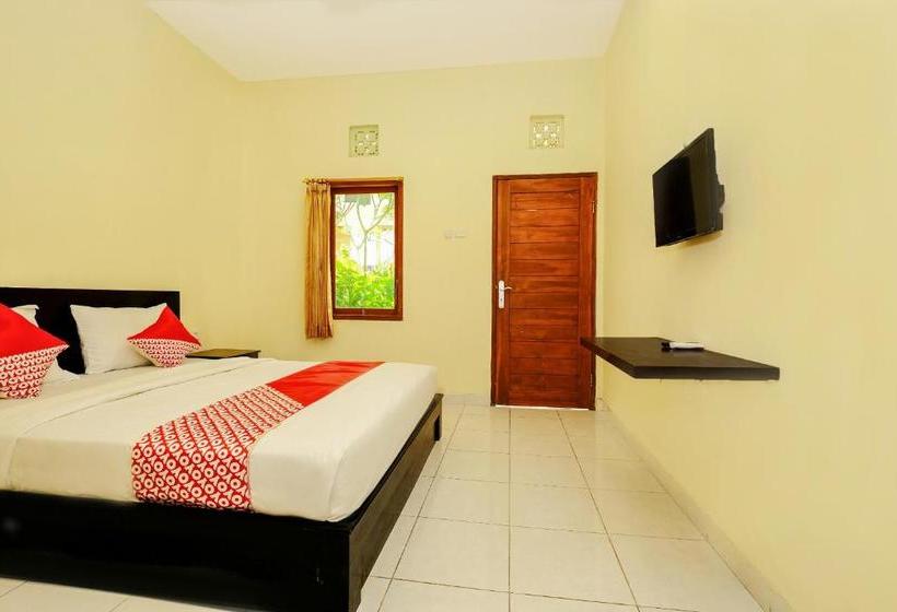 Отель Uluwatu Cahya Guest House