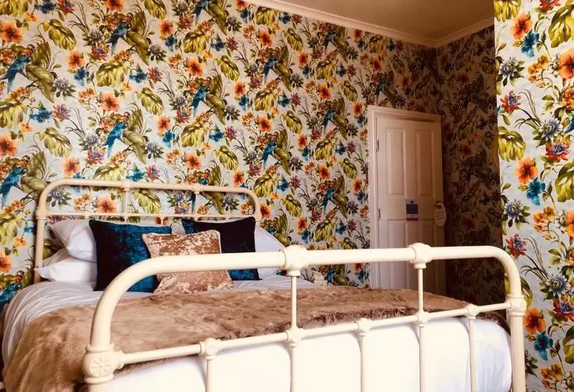 ベッドアンドブレックファースト No11 Bistrobar & Rooms