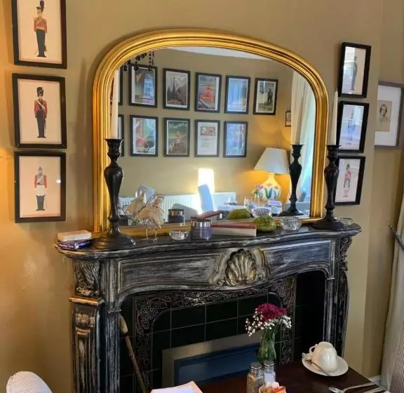 ベッドアンドブレックファースト No11 Bistrobar & Rooms