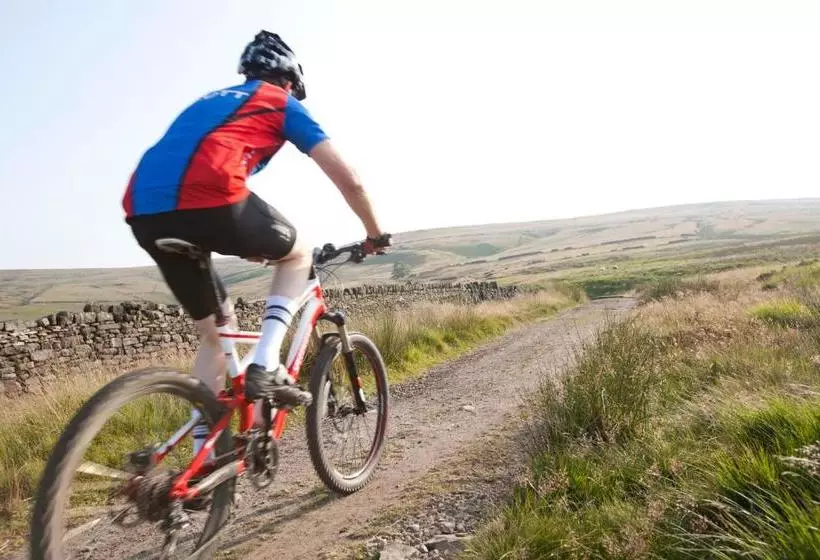 ベッドアンドブレックファースト No11 Bistrobar & Rooms