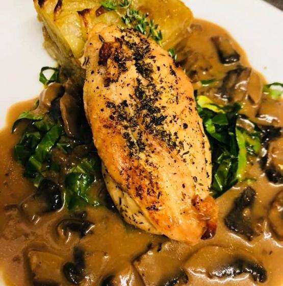 مبيت وإفطار No11 Bistrobar & Rooms