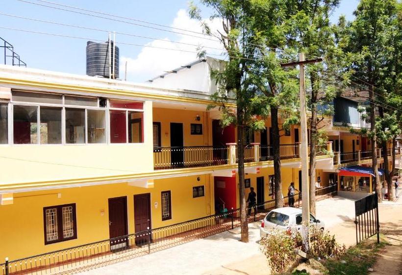 Hotel Happy Homestay