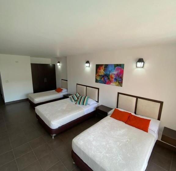 هتل Casa Suite Curiti