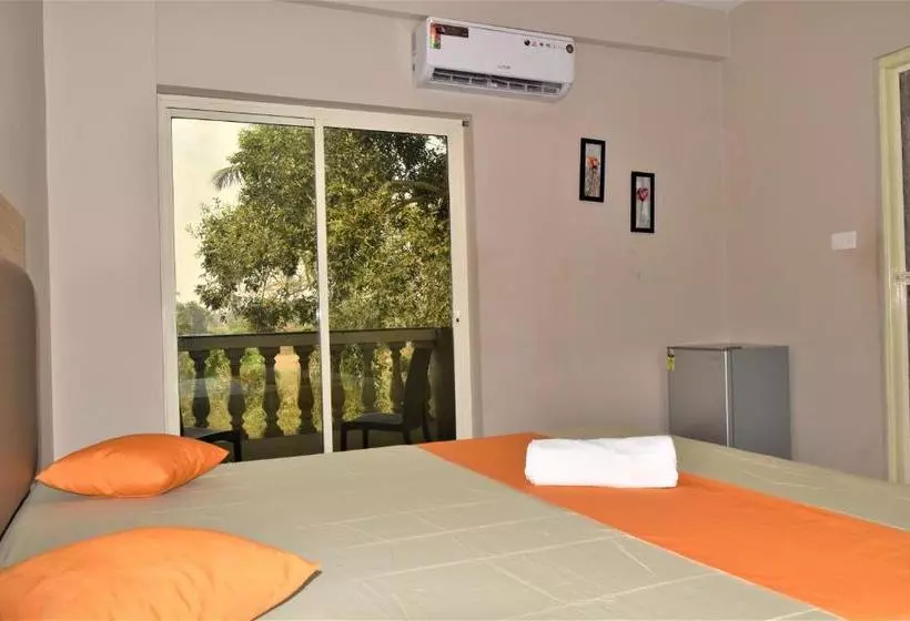 ホテル Casa Da Village Calangute Goa