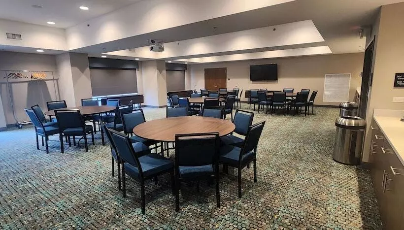 Hotelli Hampton Inn Madison