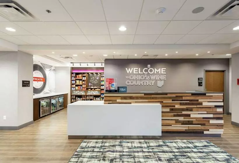 Hotelli Hampton Inn Madison