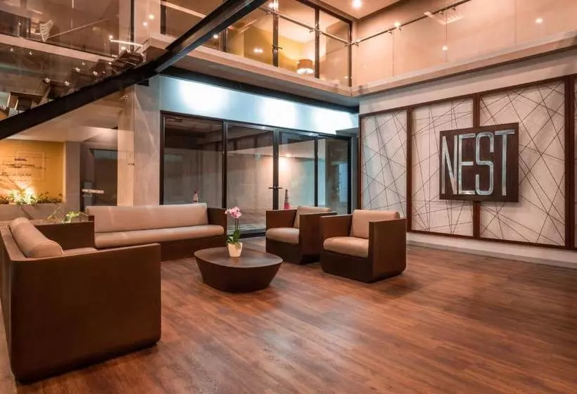 Bee Suites Curridabat