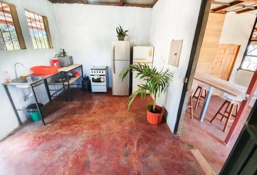 فندق صغير Casa Ital Tico, Playa Negra