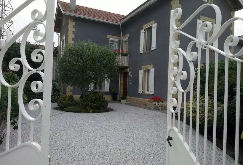 Aamiaismajoitus (B&B) Chambres D'hôtes Toulaho