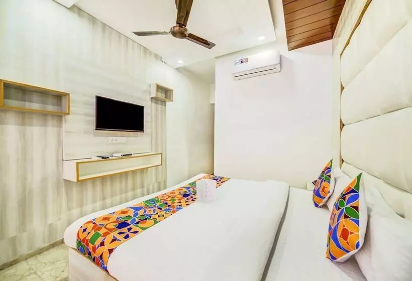 Fabhotel Trist