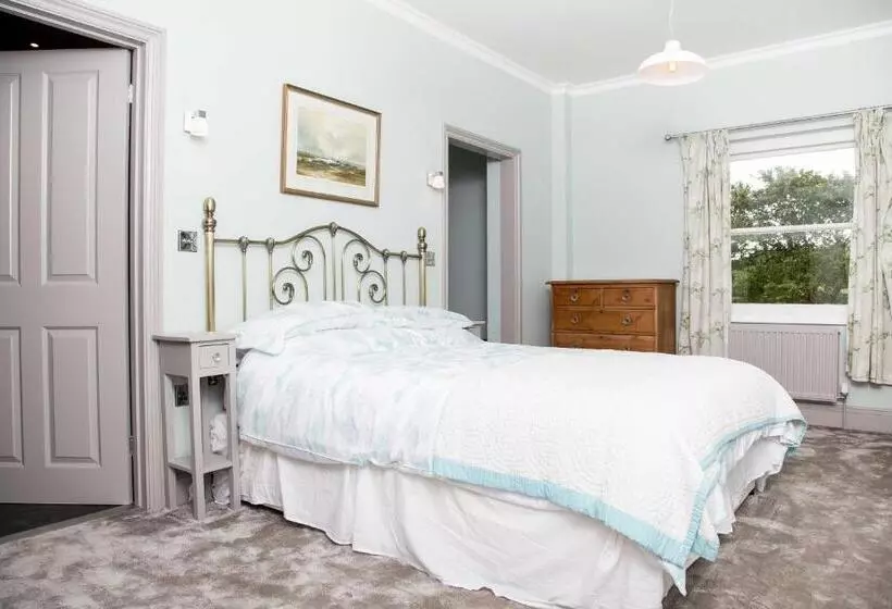 Hotelli The Globe Angle