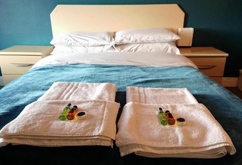 호텔 The Wellington