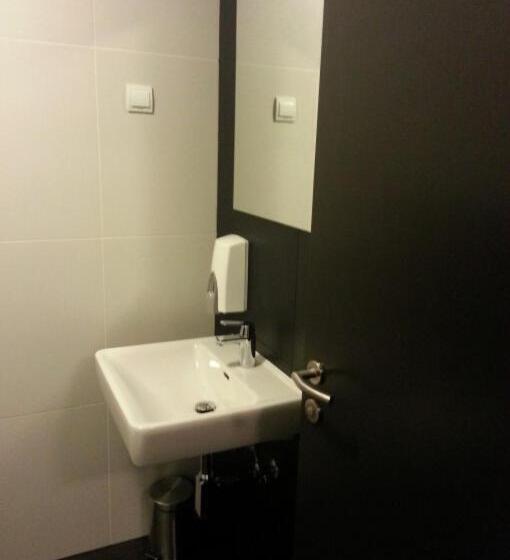 مُتل Raceland Krško