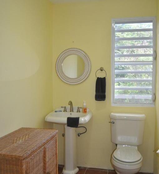 پانسیون Isla Hermosa Guesthouse