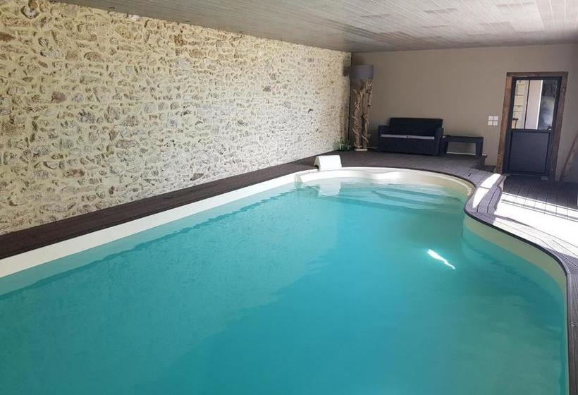 بنسيون Le Clos De La Briollerie