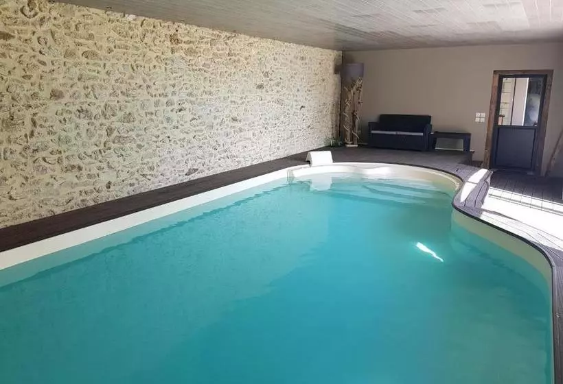 Majatalo Le Clos De La Briollerie