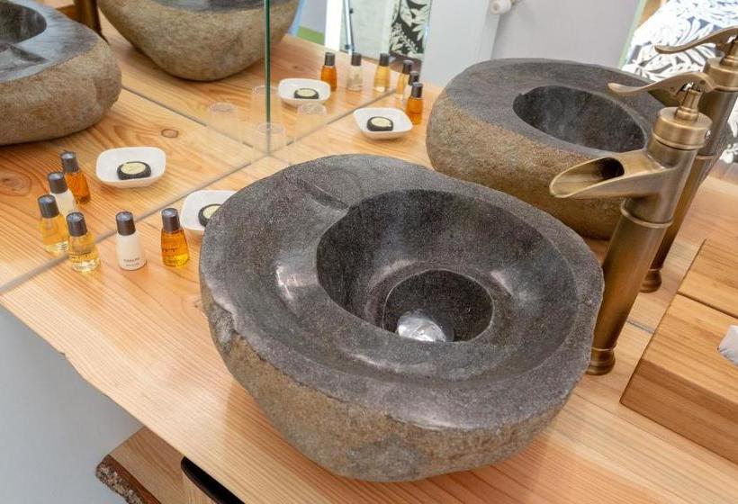 بنسيون Le Clos De La Briollerie