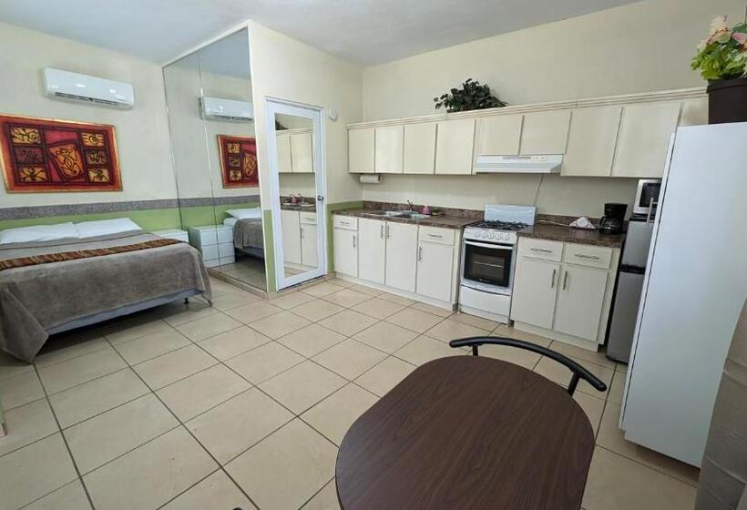 Yukayeke Playa Resort