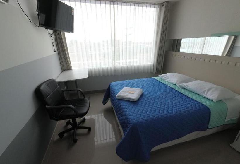 فندق Fragata Camaná