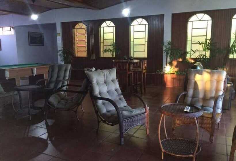 فندق Palotina Palace